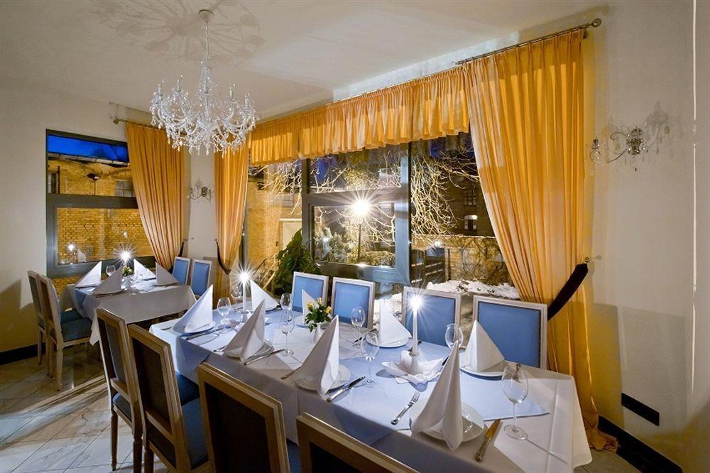 Hotel Katharinenhof Werdau Eksteriør bilde